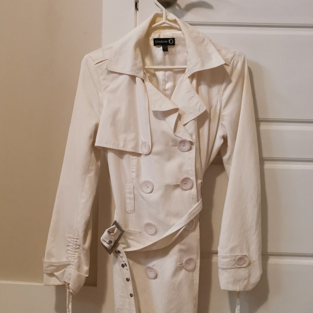 Bebe spring coat